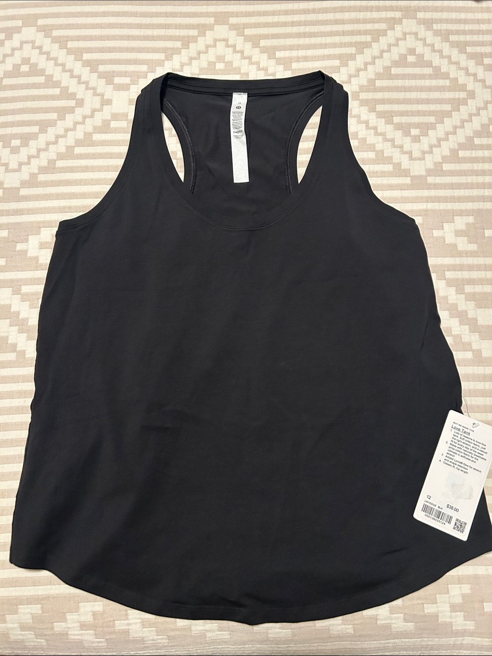 NWT lululemon love tank size 12 black lululemon tank top